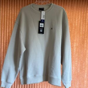 Cuts Clothing Men's Crewneck Sweater in Light Gray